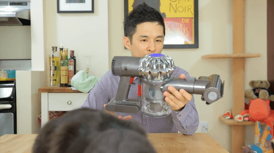 Dyson（ダイソン）のコードレス掃除機「DC62」